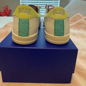 P448 - never worn size 5 (35)